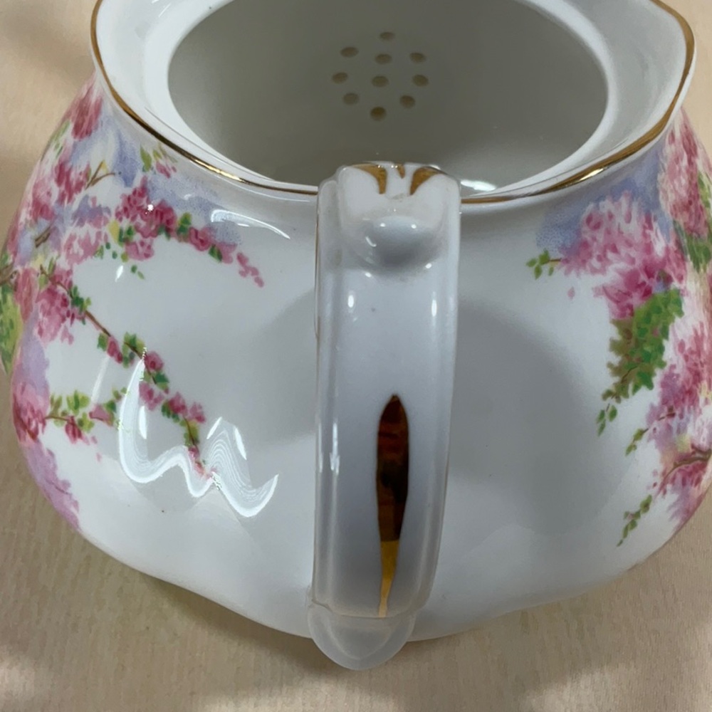 Royal Albert Blossom Time Teapot with Green and Pink Accents - Picture 15 of 16